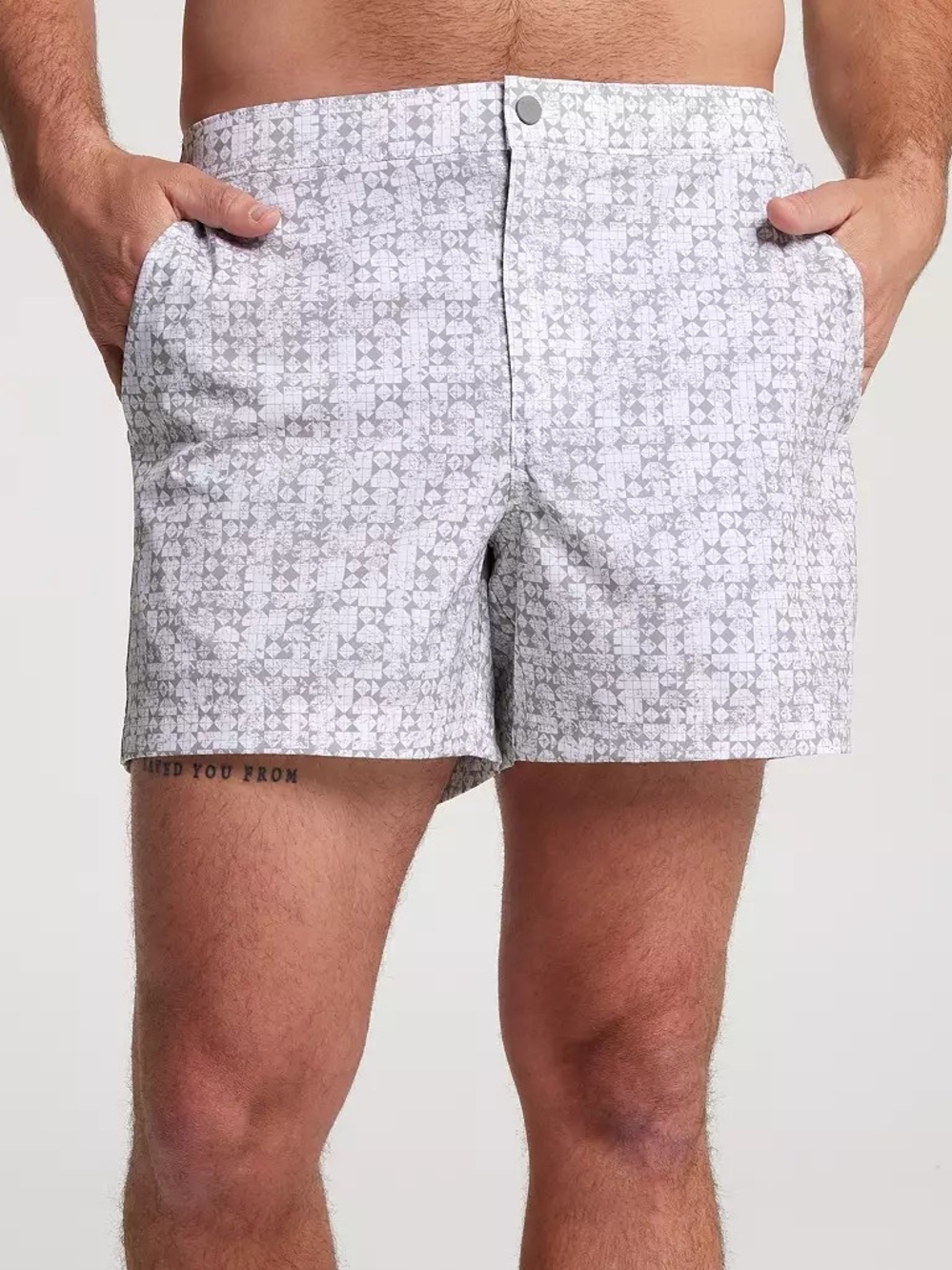 VRST Men's 5" Resort Short